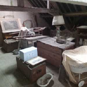Image old-furniture